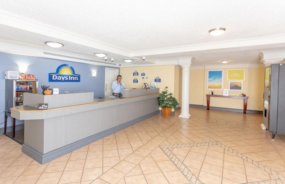 Days Inn By Wyndham Jacksonville Baymeadows Esterno foto
